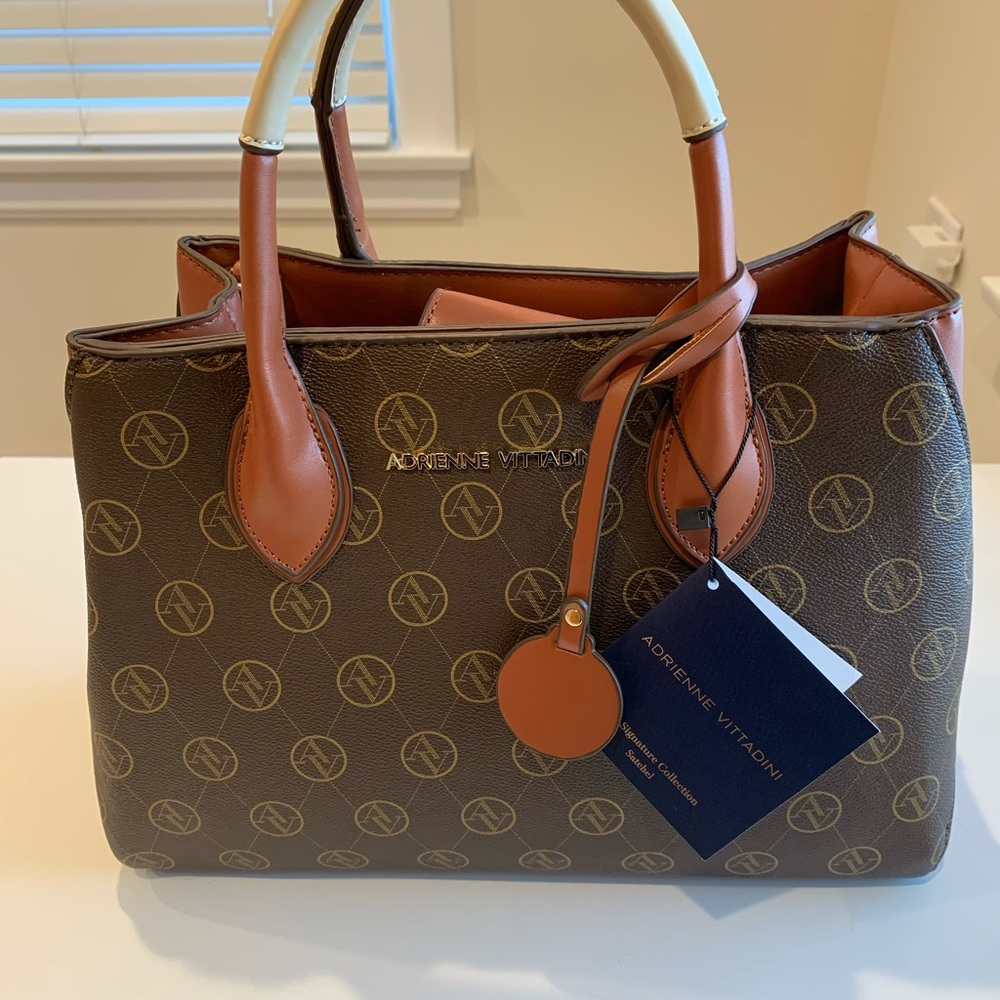 Brand new Adrienne Vittadini Handbag